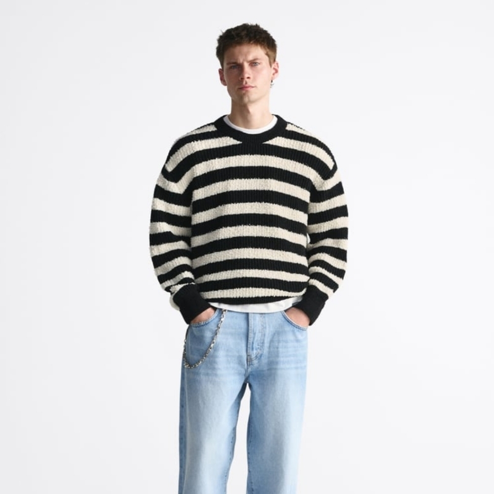 Striped Sweater With Textured Pattern Size M - image 1